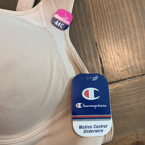 Champion sports bra 44C - Picture 3 of 3